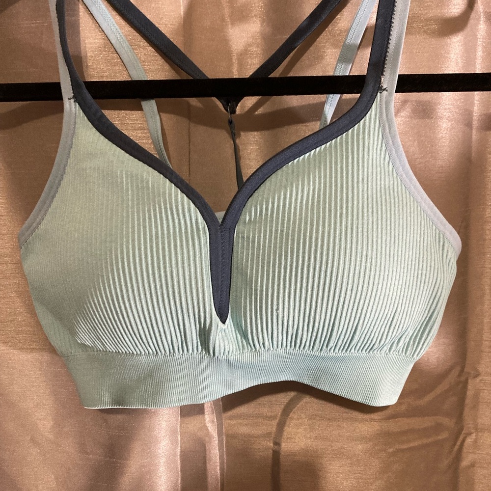 Champion (C9) Support Sports Bra Size Small Blue
